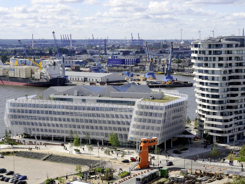 Centrala firmy Unilever leży w bezpośrednim sąsiedztwie terminalu rejsowego.