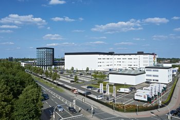 <p>Siedziba główna Brillux w Münster: produkcja lakierów i dyspersji</p>